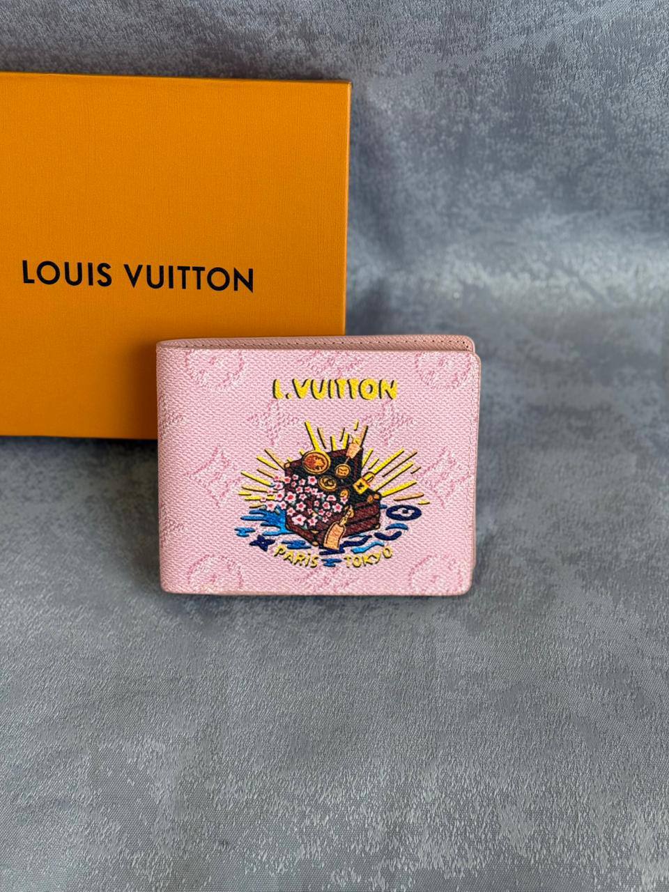 LV
*Men Wallet*
*Master Quality*
230 dhs✅

Zain179
♥️♥️♥️
