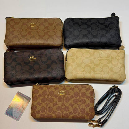 NEW CAME
COACH WALLET 
DUBBLE ZIPPER 
GOOD QUALITY 
50 dhs🇦🇪🇦🇪

Zain40
♥️♥️♥️