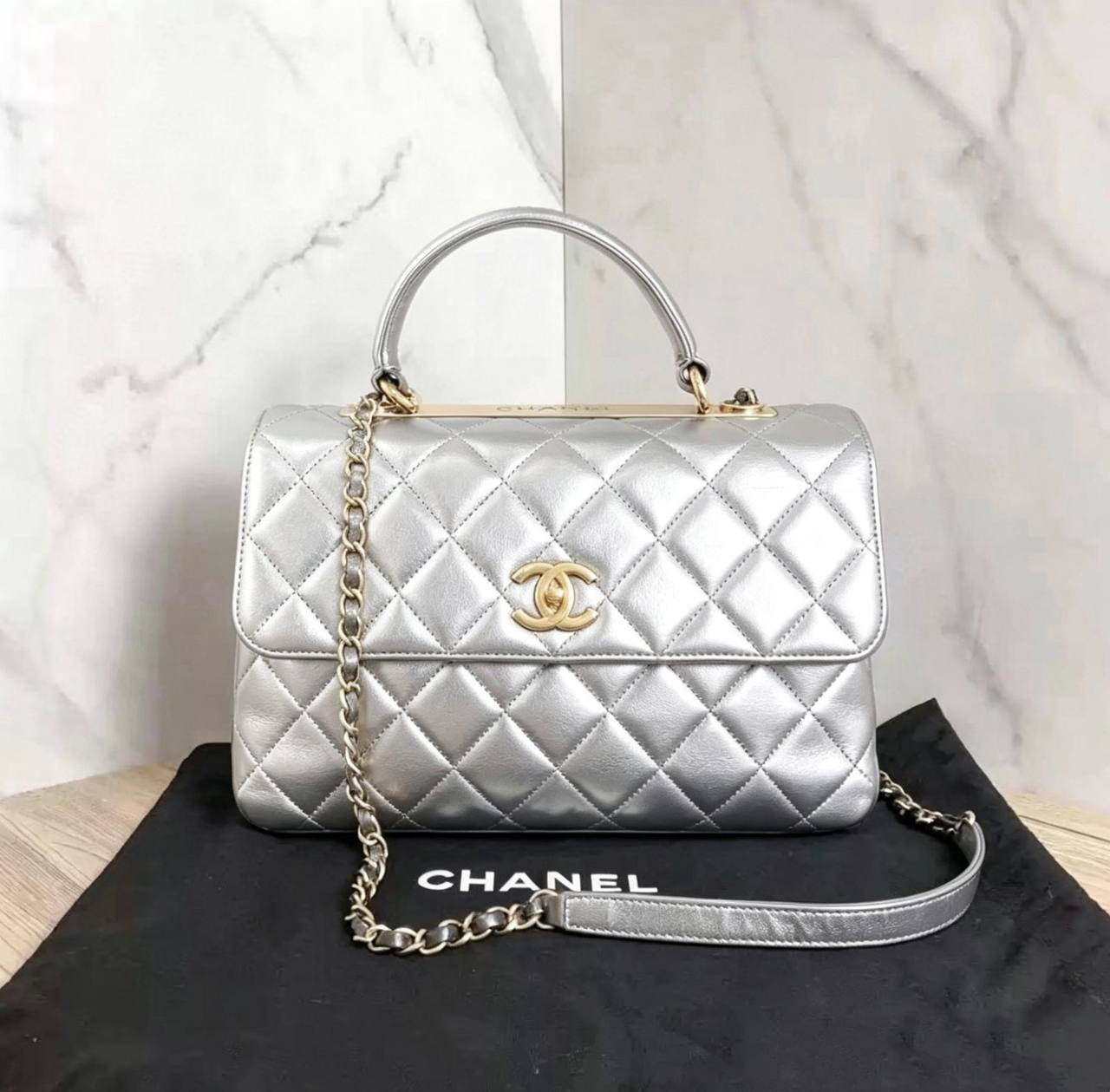 CHANEL
 GOOD QUALITY
110 dhs✅

Zain295
♥️♥️♥️