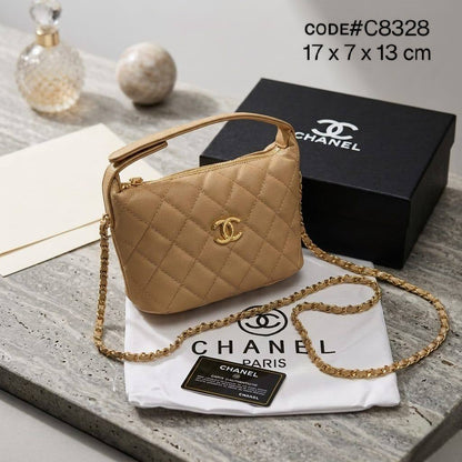 CHANEL ᴍɪɴɪ ʜᴏʙᴏ
ᴄᴀᴠɪᴀʀ ʟᴇᴀᴛʜᴇʀ ᴍᴀᴛᴇʀɪᴀʟ
ᴅᴇᴛᴀᴄʜᴀʙʟᴇ ᴛᴏᴘ ʜᴀɴᴅʟᴇ
ᴡɪᴛʜ ʟᴏɴɢ ᴄʜᴀɪɴ sᴛʀᴀᴘ
sɪᴢᴇ : 17 cm
ᴡɪᴛʜ BOX
🎁🎁🎁

90 dhs✅

Zain31
♥️♥️♥️