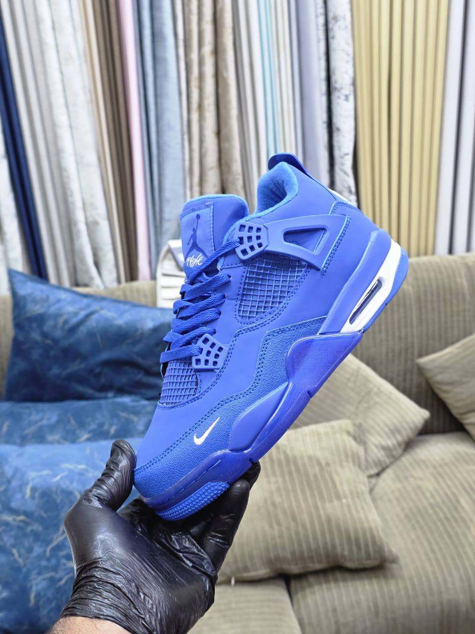Jorden

40 to 45

105 dhs🇦🇪🇦🇪

Zain27
♥️♥️♥️