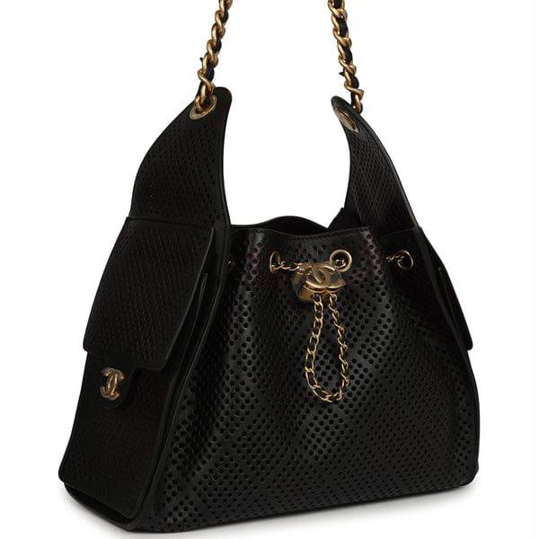 Chanel
120 dhs🇦🇪🇦🇪

Zain254
♥️♥️♥️