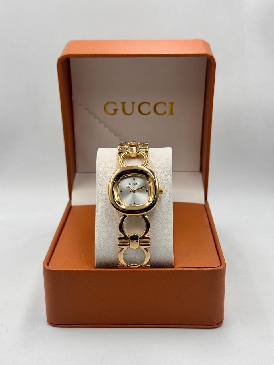 Gucci ladies 
55 dhs

Zain08
♥️♥️♥️