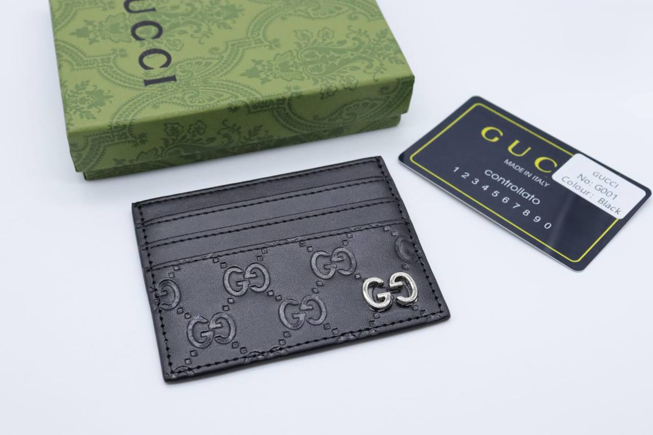 Card Holder 
With Box 
35 dhs💛

Zain33
♥️♥️♥️