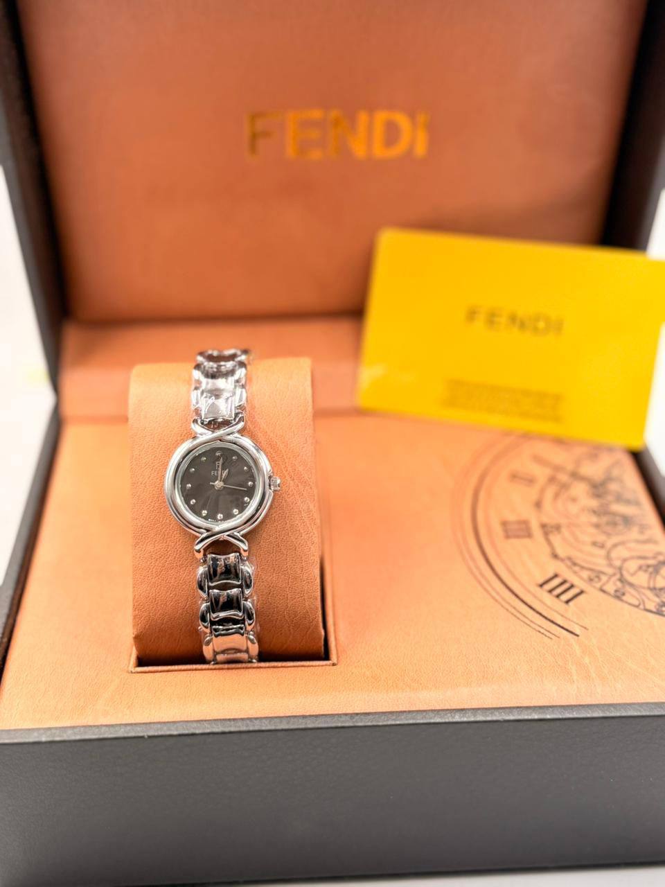 Fendi Ladies
*Offer price 
40 dhs🪙💕
Limit Stock

Zain08
♥️♥️♥️