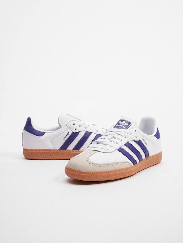 Samba
Size 36-45⚡️
95 dhs🪙💚

Zain183
♥️♥️♥️