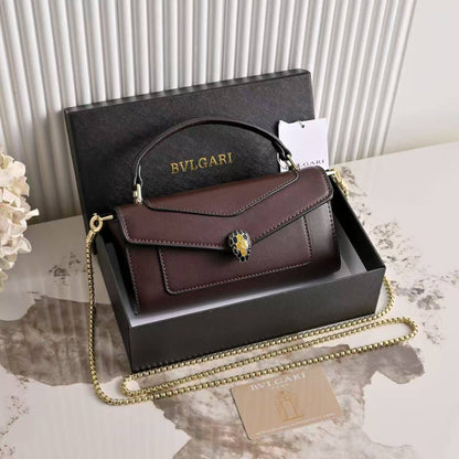 Bvlgari 
100 dhs🇦🇪🇦🇪

with box
size 19×5×9cm

Zain42
♥️♥️♥️