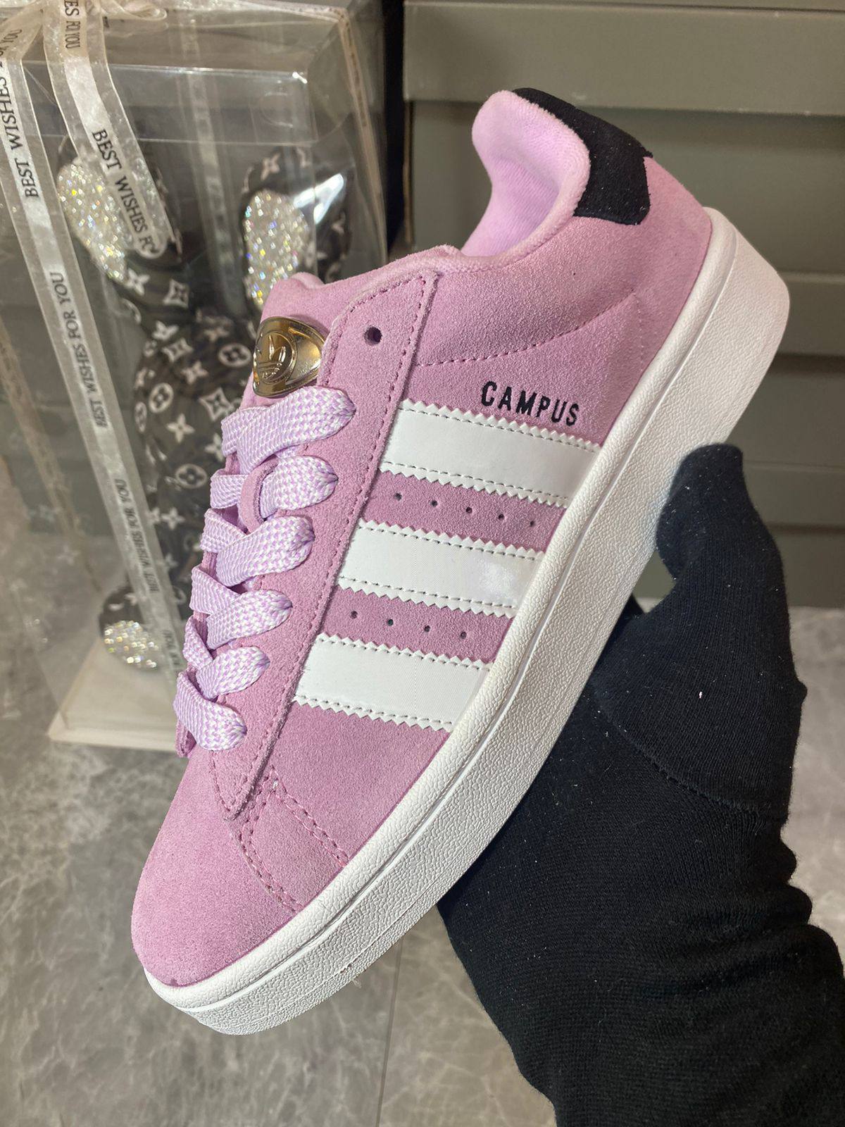 Adidas Campus 00s ‘Pink’🌸
36-41 AVAILABLE 
170 dhs🪙🌨️

Zain242
♥️♥️♥️