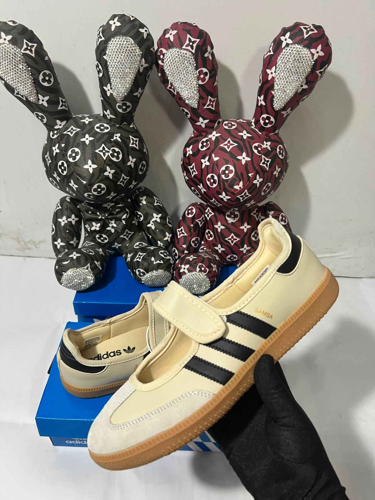 Adidas Samba Mary-Jane cream leather 🤩
36-41 AVAILABLE 😇
200 dhs🇦🇪🇦🇪

Zain242
❣️❣️❣️