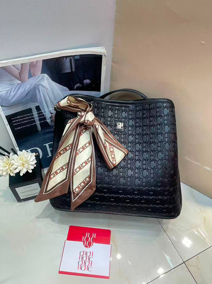 CH 
120 dhs🇦🇪🇦🇪
size 27 cm 

Zain161
♥️♥️♥️