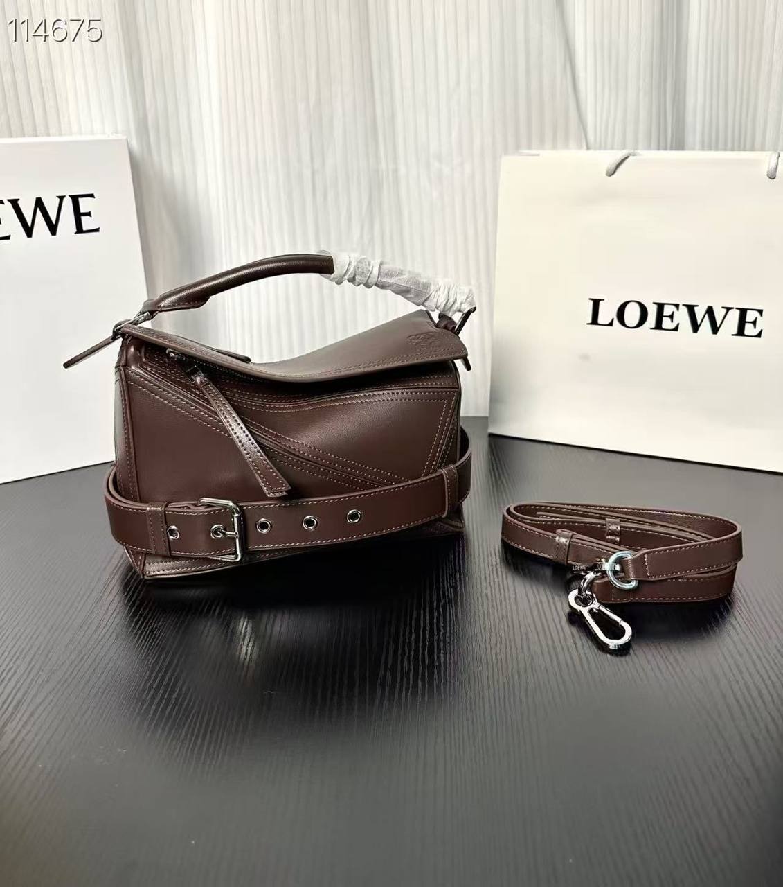 Loewe
Master+++
340 dhs💚

Zain153
♥️♥️♥️