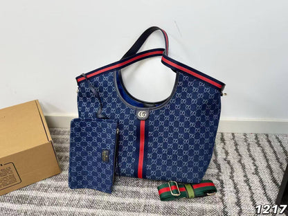 GUCCI 
NEW CAME GOOD QUALITY 
125 dhs🪙🌨️

Zain39
♥️♥️♥️
