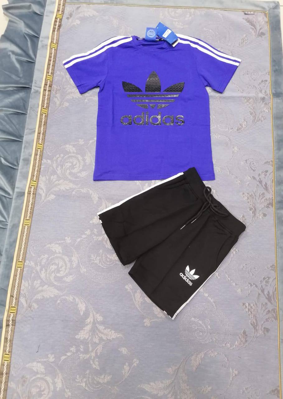 Kids tracksuit 

8 10 12 14 16 size 

75 dhs🇦🇪🇦🇪

Zain27
♥️♥️♥️