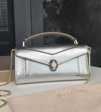 BVLGARI ✨💕✨
New collection ✨✨✨
SuperMaster Quality 🔥🔥
Available Now ❤️❤️❤️
For Price 👇 WTSP Text Zain 0568585901

Zain252
♥️♥️♥️