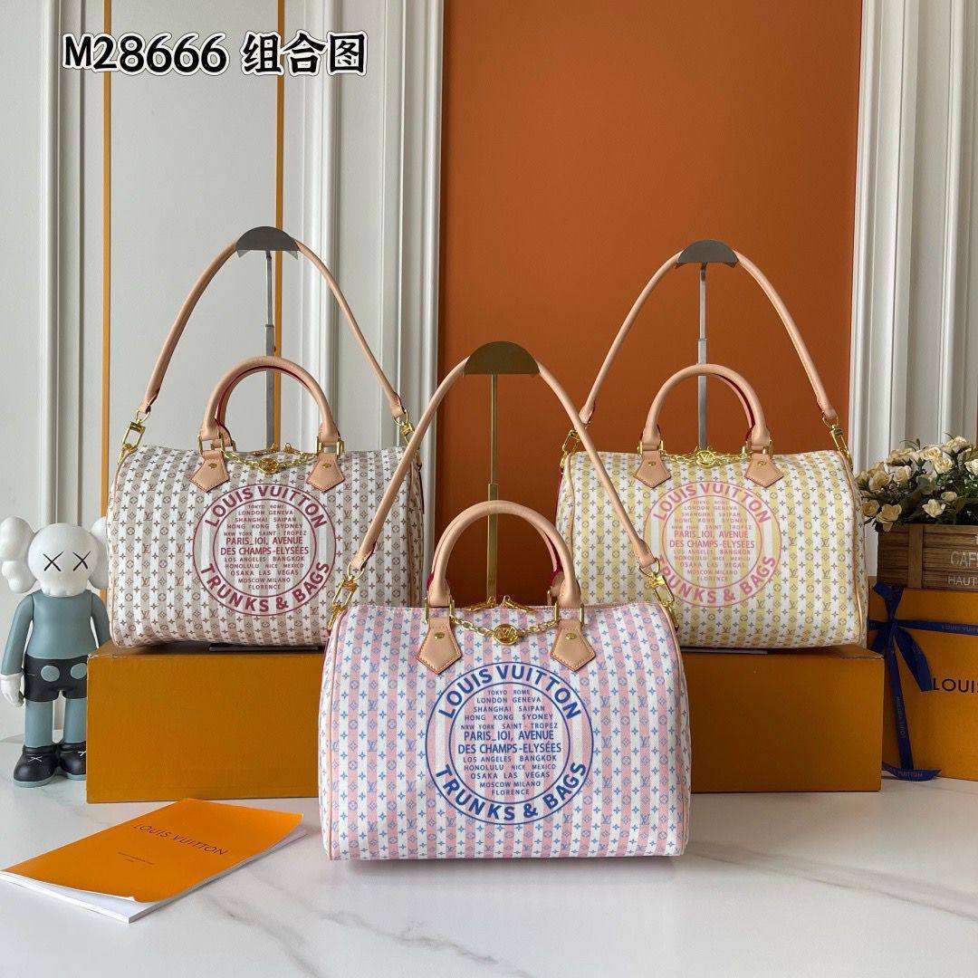 Lv Speedy 
Master🌺🌺
30cm
270 dhs✅

Zain114
♥️♥️♥️