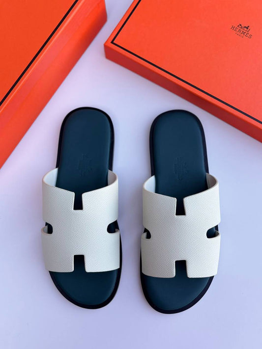 Hermes 
110 dhs🪙🖤
Size 40-46

Zain30
♥️♥️♥️