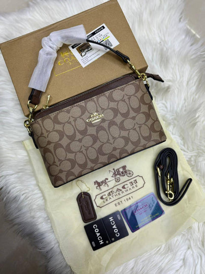 🌈 Coach 2 Straps
1️⃣ First quality +🎁
Size : 25 * 15 * 9 cm
85 dhs🪙🌨️
with box 🎁

Zain115
♥️♥️♥️