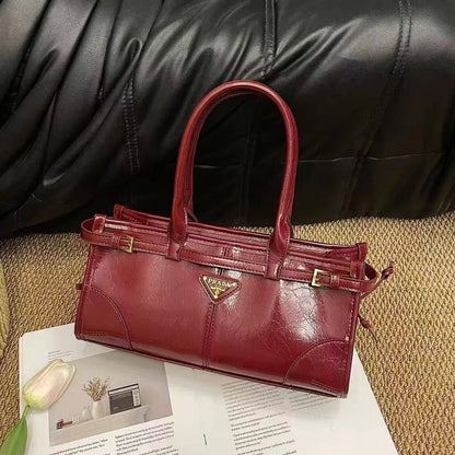 PRADA 
NEW CAME HIGH QUALITY 
125 dhs❣️

Zain39
♥️♥️♥️

اطلبوها من الوتس المثبت في الأعلى👆🏻👆🏻

تواصلو معنا 👈🏻 Zain 
For order WhatsApp pinned 👆🏻

♥️♥️♥️
