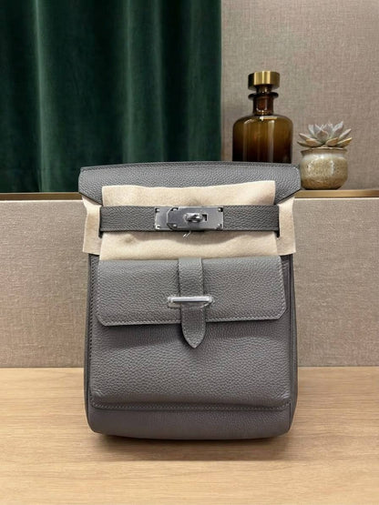 HERMES bags 🔥💕
Supper master quality 💯
With full packing 📦 🎀

For Price 👇 WhatsApp✅
0568585901 
0507557372
0552275751 Owner Zain 👌

Zain252
♥️♥️♥️