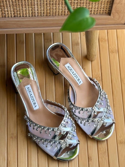 Aquazzura
Vip quality 
Size:36 to 41
450 dhs🇦🇪🇦🇪

Zain303
♥️♥️♥️