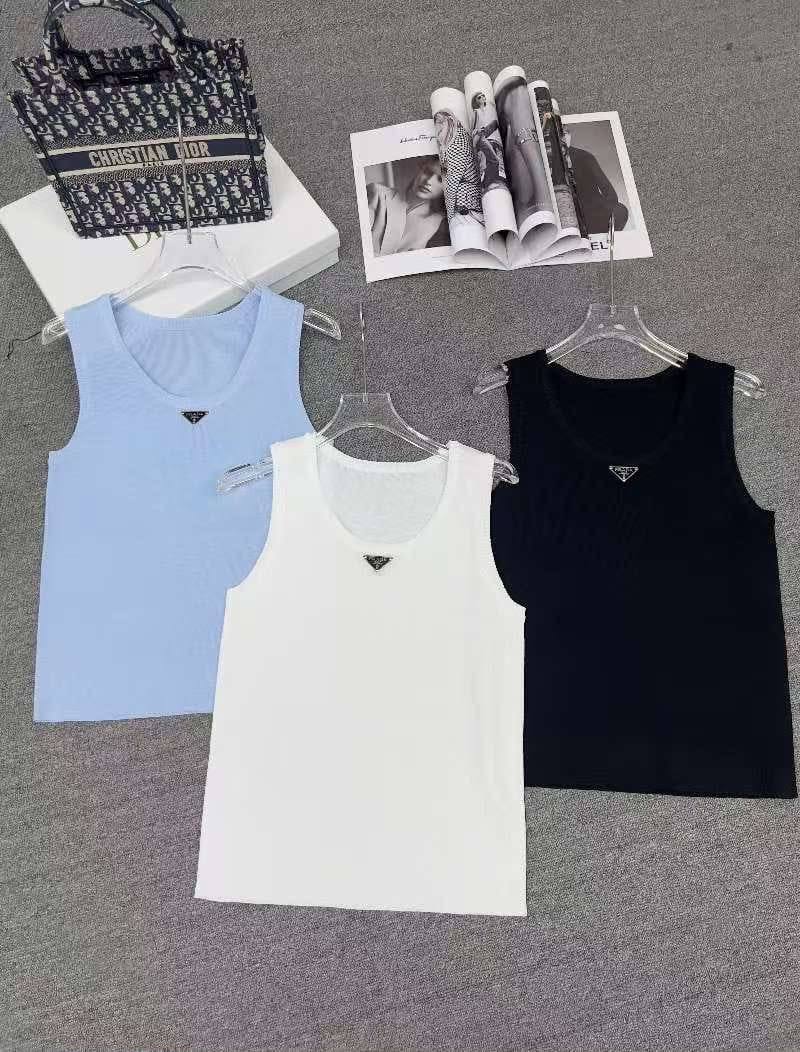 *New collections*                                                
PRADA
*Super Master quality*
*Sizes: S M L XL* 
250 dhs✅

Zain308
♥️♥️♥️