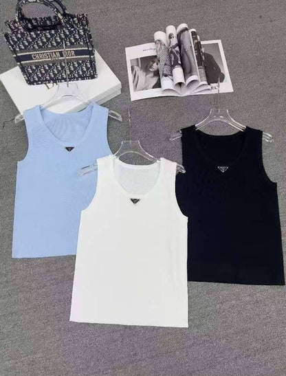*New collections*                                                
PRADA
*Super Master quality*
*Sizes: S M L XL* 
250 dhs✅

Zain308
♥️♥️♥️