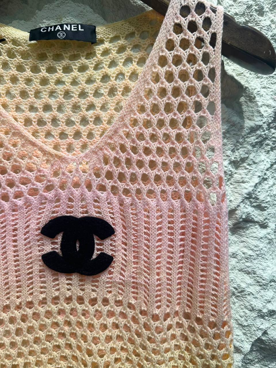 CHANEL
Women’s Top
Master Quality 
SML
210 dhs✅

Zain276
♥️♥️♥️