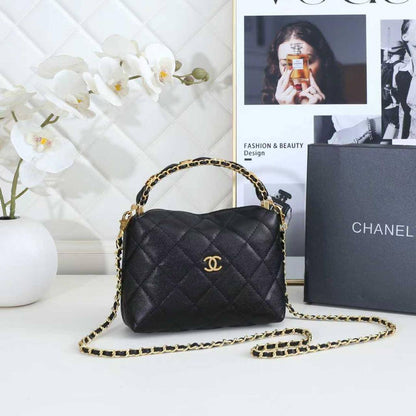 Chanel

100 dhs🇦🇪🇦🇪

Zain26
♥️♥️♥️