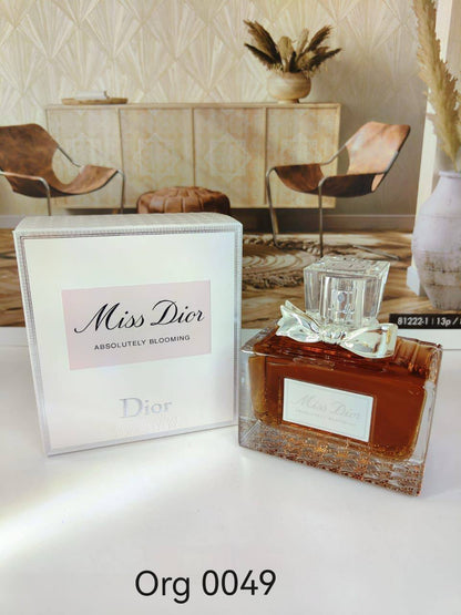 Dior org
50 dhs🇦🇪

Zain105
♥️♥️♥️