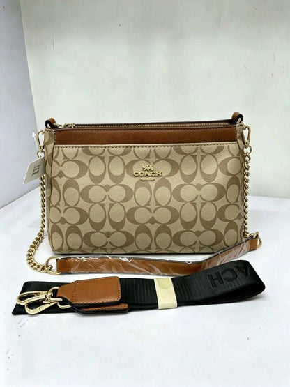 Chanel

High quality
With box 

115 dhs🇦🇪🇦🇪🇦🇪

Zain50
♥️♥️♥️