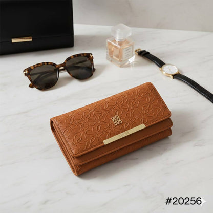 𝗟𝗢𝗡𝗚 𝗧𝗥𝗜-𝗙𝗢𝗟𝗗 𝗪𝗔𝗟𝗟𝗘𝗧
ᴡɪᴛʜ BOX

40 dhs💓

Zain31
♥️♥️♥️