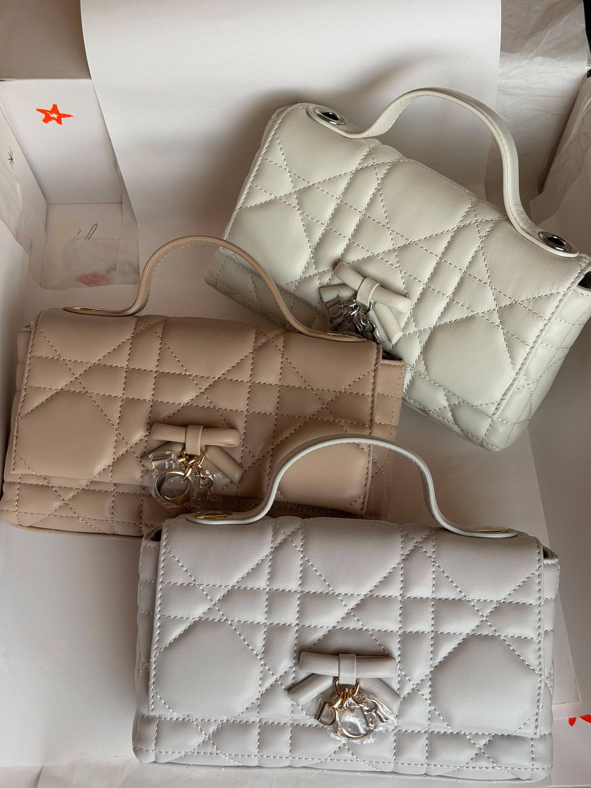 Dior

For Price 👇 WhatsApp✅
0568585901 
0507557372
0552275751 Owner Zain 👌

ZainETAG 4
♥️♥️♥️