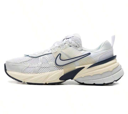 NIKE
Size 40-45⚡️ 
120 dhs💓

Zain183
♥️♥️♥️