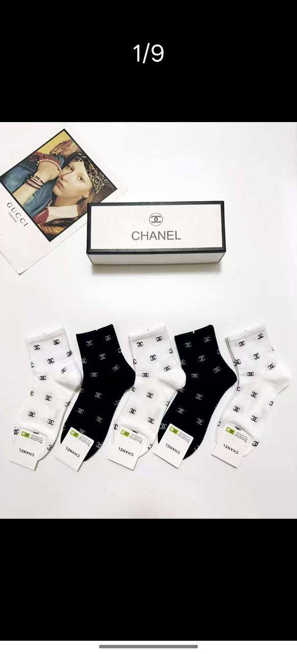 NEW CAME
SOCKS 
GOOD QUALITY 
35 dhs✅
(IN ONE BOX 5 PAIRS)

Zain40
♥️♥️♥️