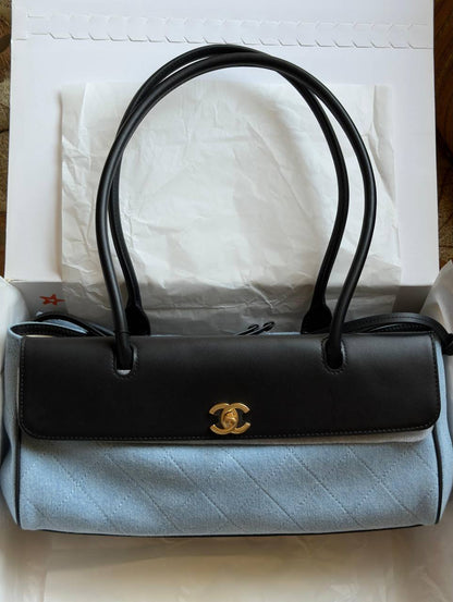 Chanel 𝐔𝐫𝐛𝐚𝐧 𝐄𝐬𝐬𝐞𝐧𝐭𝐢𝐚𝐥 𝐄𝐚𝐬𝐭 𝐖𝐞𝐬𝐭 𝐒𝐡𝐨𝐩𝐩𝐢𝐧𝐠 𝐓𝐨𝐭𝐞 
1550 dhs✅

ETAG4
♥️♥️♥️