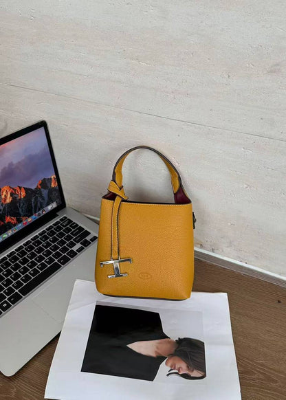 TODS

withbox 
🎁🎁🎁

95 dhs✅

Zain143
♥️♥️♥️
