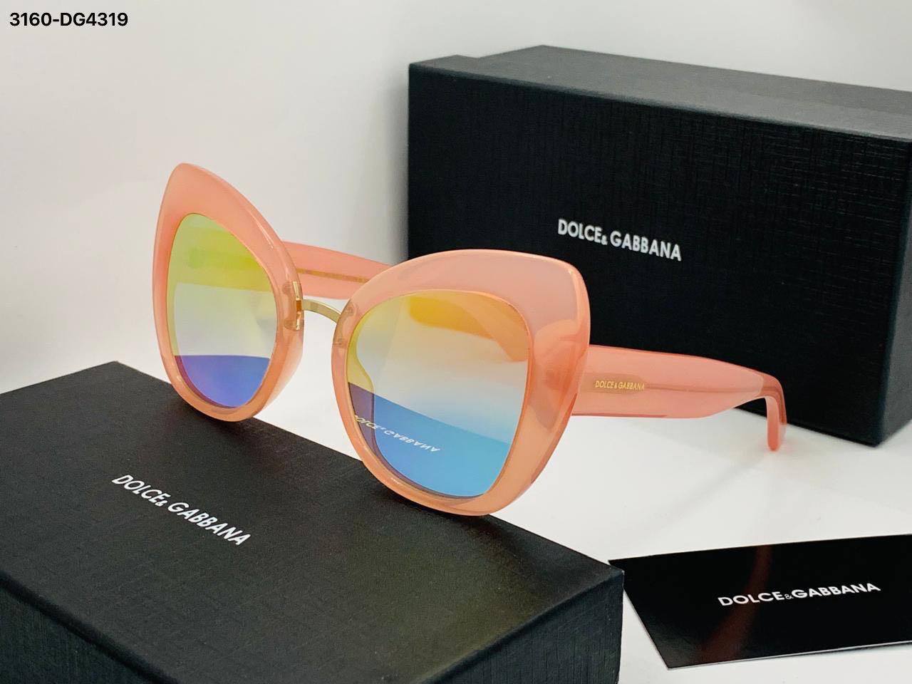 MIU MIU
SUNGLASSES 
120 dhs🪙🌨️

Zain89
♥️♥️♥️