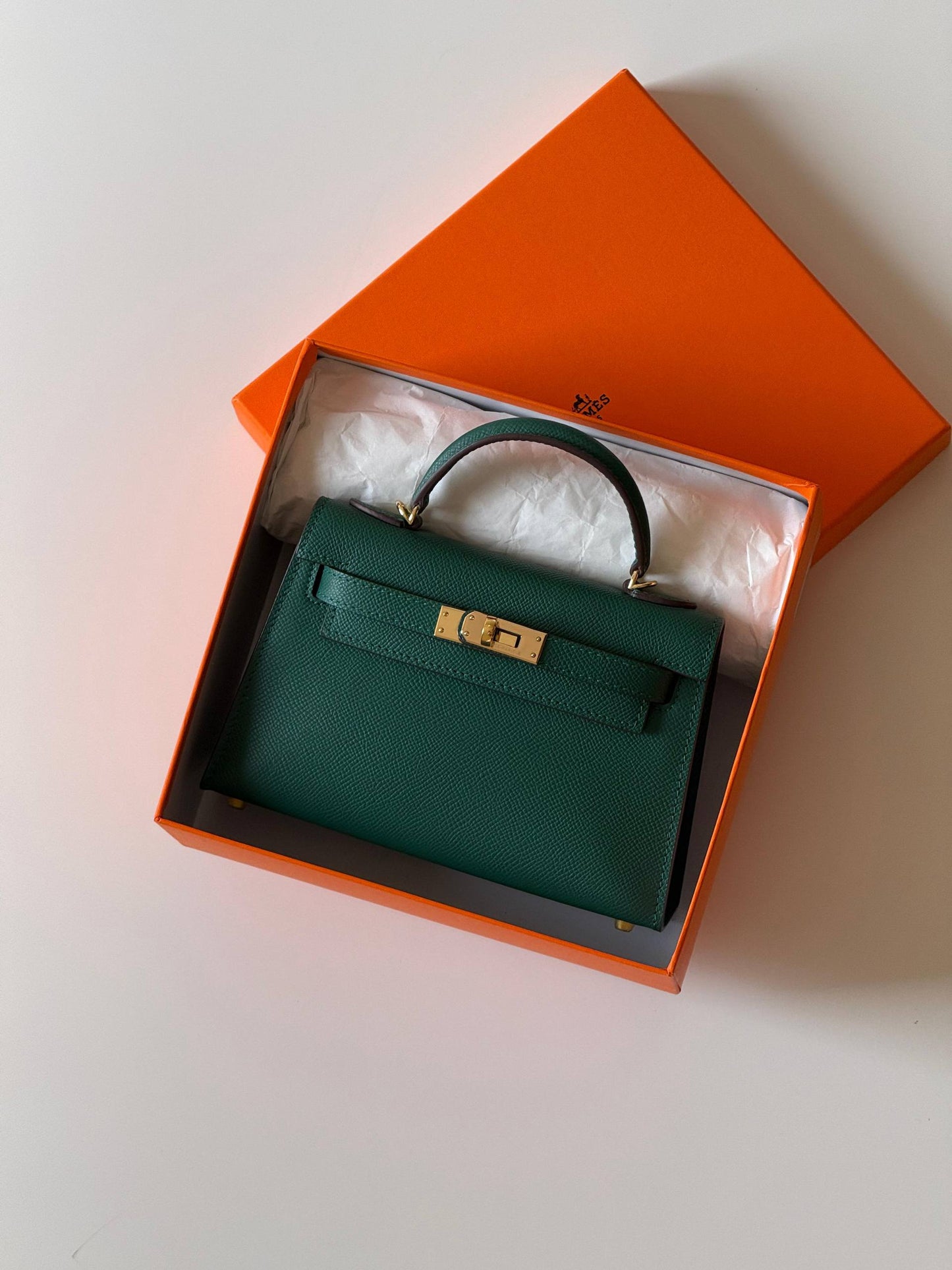 Hermes minikelly 19cm💕master quality😍

with box❤️
🎁🎁🎁

340 dhs🪙🌨️

Zain52
♥️♥️♥️