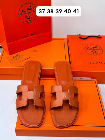HERMES ORAN 
𝐇𝐢𝐠𝐡 𝐪𝐮𝐚𝐥𝐢𝐭𝐲 💯 
85 dhs✅

Zain21
♥️♥️♥️