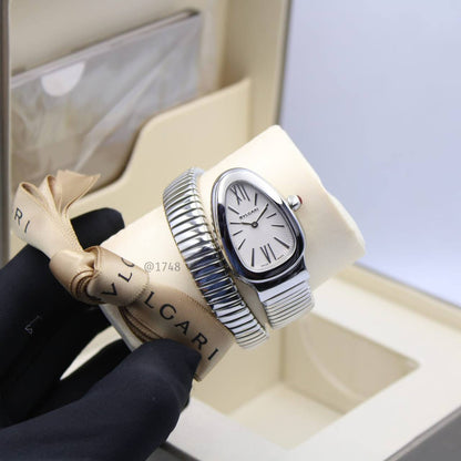 BVLGARI WOMEN BATTERY SNAKE

220 dhs🪙

Zain58
♥️♥️♥️