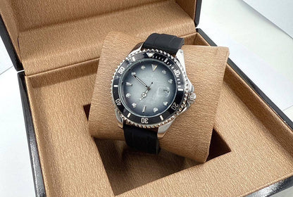 Men’s watch 
55 dhs🇦🇪🇦🇪

Zain45
♥️♥️♥️