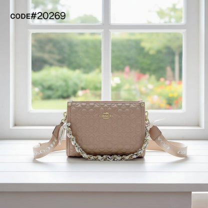 Coach ᴄʀᴏssʙᴀɢ
ᴡɪᴛʜ ᴄʜᴀɪɴ ʙᴇʟᴛ ᴛᴡɪʟʟʏ
sɪᴢᴇ : 24 cm

60 dhs🪙💚

Zain31
♥️♥️♥️