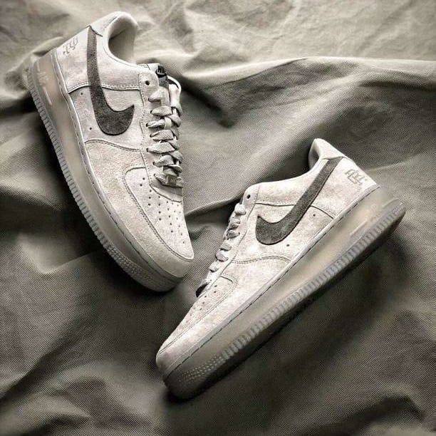 Nike Air
Please ask for size before ordering
Size 40-55
105 dhs✅

Zain27
♥️♥️♥️
