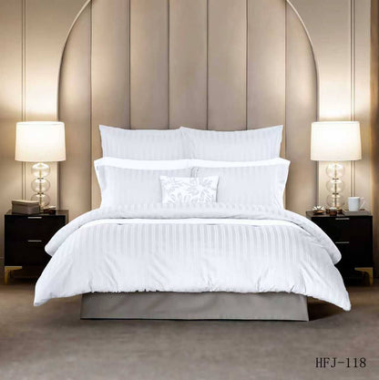 New collection 
Double line 
Cotton 
Hotels quality 
King size 👌👌cover set👌👌👌
1 cover 
1 bedsheets 
4 pillowcases 
110 dhs✅

Zain99
♥️♥️♥️
