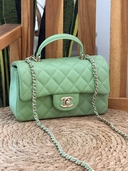 CHANEL 
Super Master Quality ⚡️
Original Packing 🎁
Size 20CM📏
For Price 👇 WhatsApp✅
0568585901 
0507557372
0552275751 Owner Zain 👌

Zain321
♥️♥️♥️