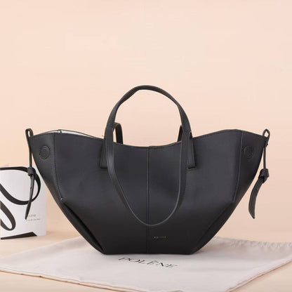 POLENE
120 dhs🪙🌨️ 

Zain143
 ♥️♥️♥️