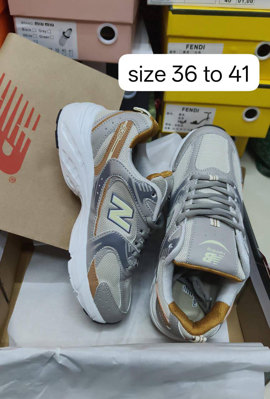 New  Balance 530

90 dhs❤️

Zain146
♥️♥️♥️