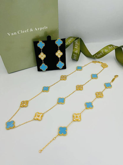 VCA
MASTER SET ✨💫
💎With Stone
NECKLACE BRACELET EARRINGS 
WITH GOOD BOX AND PAPER BAG🛍️🎁 
250 DHS🇦🇪

Zain89
♥️♥️♥️