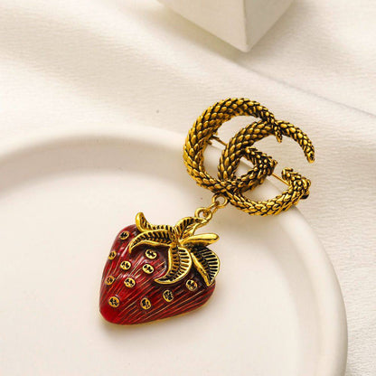 New arrival branded Brooches 
30 dhs🪙🌨️
40 dhs🪙🌨️

pc with branded box and paper bag🎁🎁🎁

Zain243
♥️♥️♥️