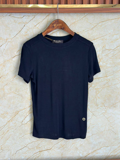 LORO PIANA
Women’s Tshirt 
Master Quality 
SML
320 dhs🇦🇪🇦🇪

Zain276
♥️♥️♥️